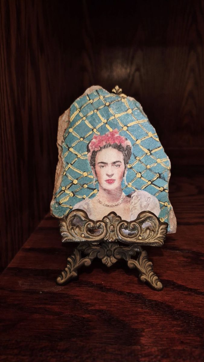 Item 9 from a recent Millo estate sale